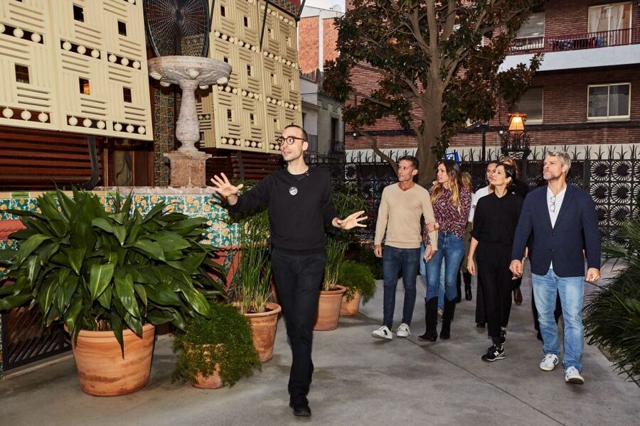 Barcelona: Gaudi's Casa Vicens Guided Tour - Meeting your guide inside the garden
