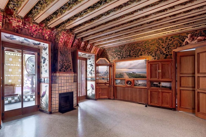 Barcelona: Gaudi's Casa Vicens Skip-the-Line Entrance Ticket - Exhibitions and the café