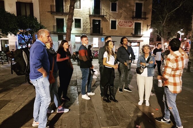Barcelona Ghosts & Legends Tour - Meeting at Travellers Nest Bar