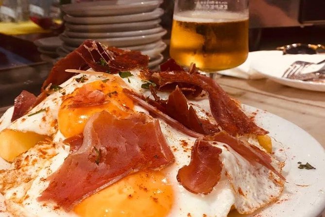 Barcelona Gothic Quarter VIP Tapas & Wine Tour - Plaça de Sant Jaume and the old Jewish Quarter