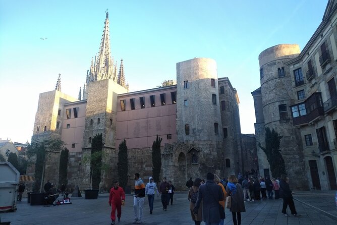 Barcelona Gothic Quarter Walking Tour with Tapas - What the $29.04 price really buys you