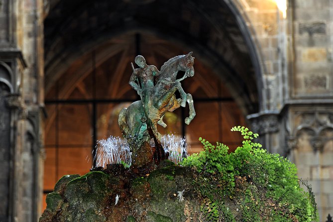 Barcelona: Gothic Quarter Walking Tour - Roman water and the birth of Barcelona