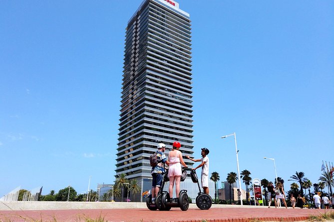 Barcelona Guided Tour on Segway - What private tours add to the experience