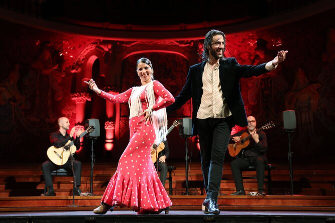 Barcelona Guitar Trio & Dance at the Palau de la Musica - The Palau de la Música Catalana is half the experience