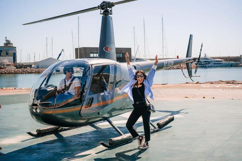 Barcelona: Helicopter Flight, Boat Ride, and Walking Tour - Key points at a glance