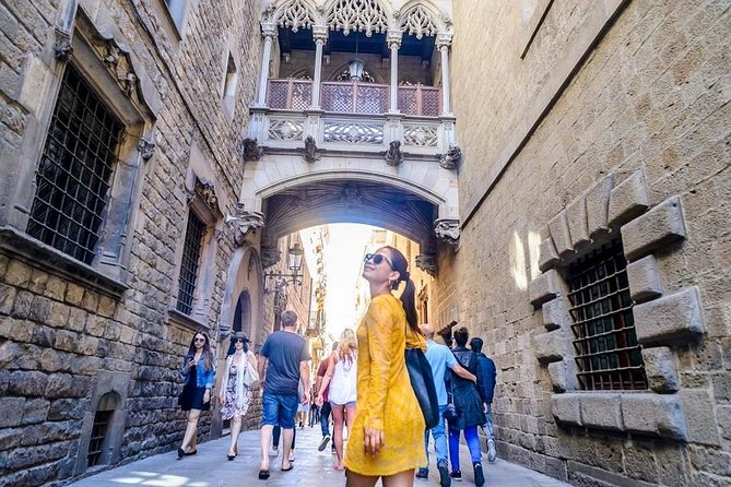 Barcelona Helicopter, Sailboat & Old Town Private Walking Tour - Three ways to see Barcelona in half a day