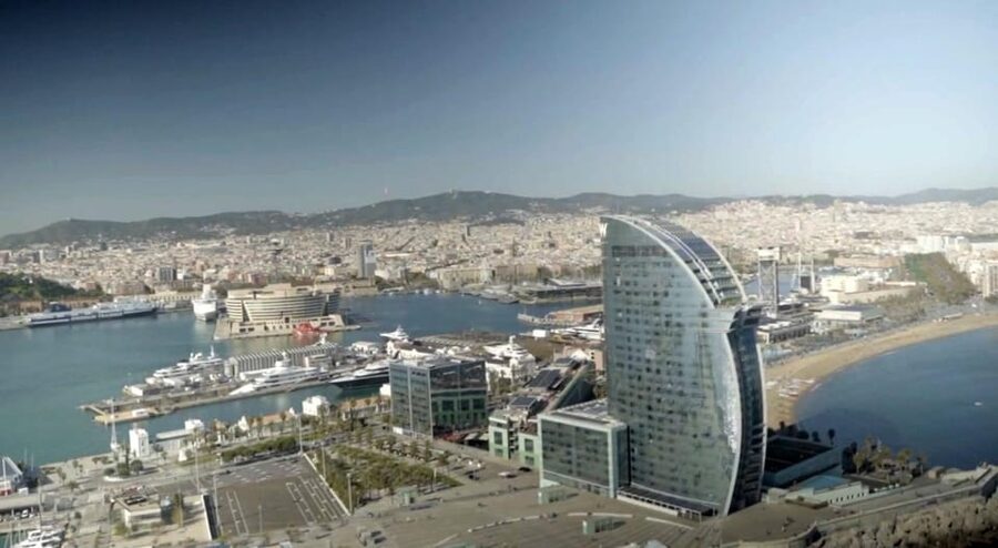 Barcelona: Helicopter Tour - Who will enjoy this flight most?