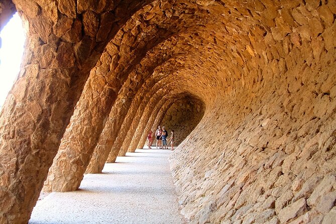 Barcelona in 1 Day: Sagrada Familia, Park Guell,Old Town & Pickup - Sagrada Familia: the day’s main interior visit
