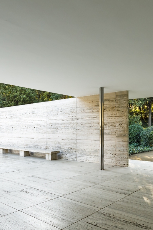 Barcelona: Mies van der Rohe Pavilion Ticket and Audio Guide - The audio guide and what it adds