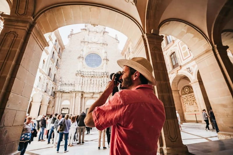 Barcelona: Montserrat and Winery Tour with Tapas or Lunch - Why Montserrat Makes a Strong Day Trip From Barcelona