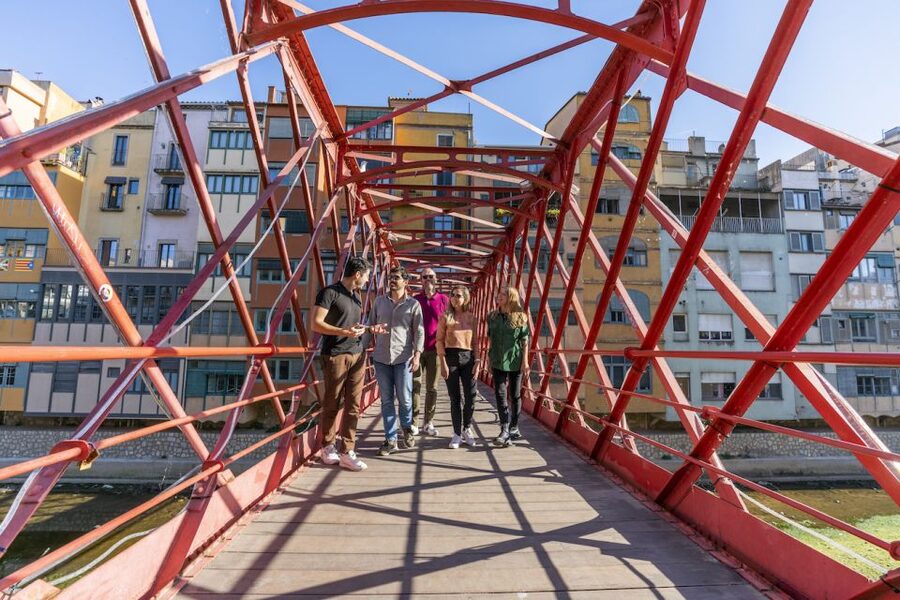 Barcelona: Montserrat, Girona & Costa Brava Guided Day Trip - Transport, group size, and the practical rhythm