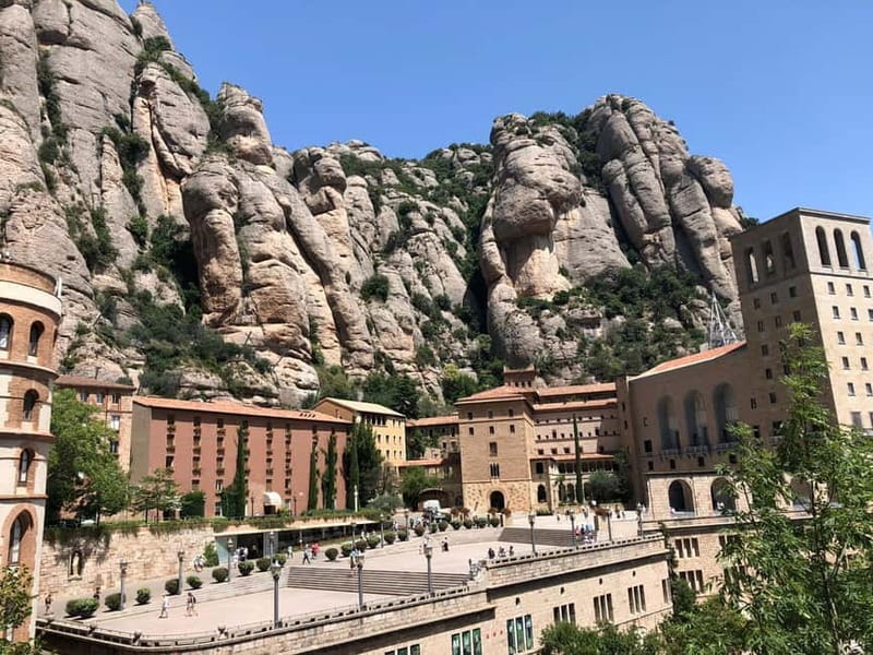 Barcelona: Montserrat Tour with Transport & Basilica Option - Key points to know before booking