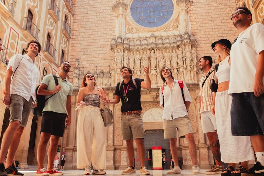 Barcelona: Montserrat with Winery, Lunch, and Train Options - Choosing the right Montserrat option