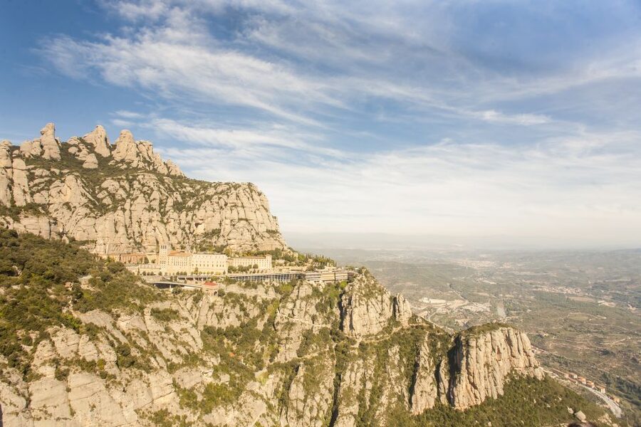 Barcelona: Montserrat with Winery Visit and Farmhouse Lunch - Inside the family-run organic winery