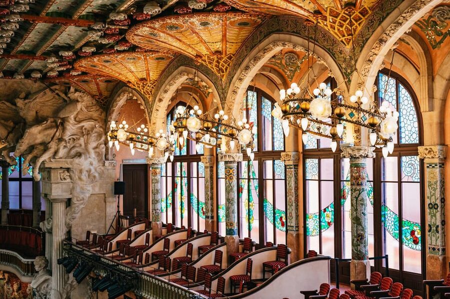 Barcelona: Palau de la Música Guided Tour - The Lluís Millet Hall and its nature-inspired balcony