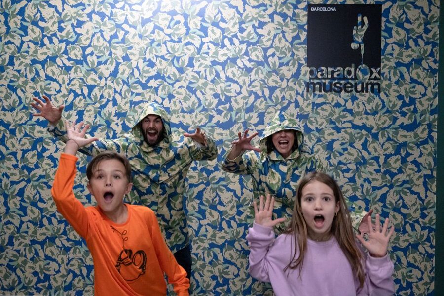 Barcelona: Paradox Museum Entry Ticket - Science, QR codes, and the value of the explanations