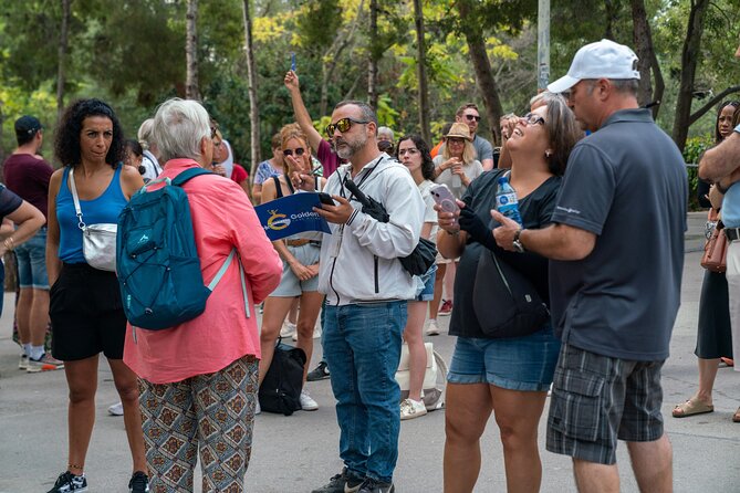 Barcelona: Park Güell Guided Tour & Tickets with Fast-Track Entry - The Hypostyle Room and Gaudí’s structural ideas