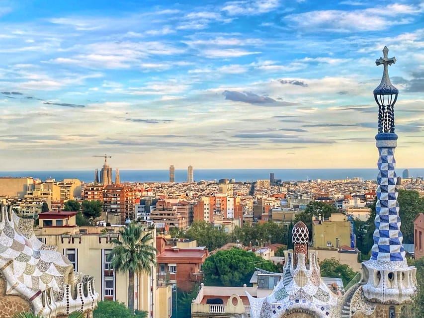 Barcelona: Park Güell Guided Tour with Entry - Why Park Güell works better with a guide