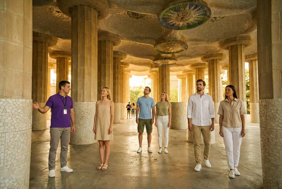 Barcelona: Park Güell Guided Tour with Fast-Track Ticket - Paths, Gardens and the Unfinished Estate