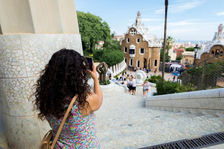 Barcelona: Park Guell Guided Tour with Skip The Line Entry - Nature Square and the Barcelona view