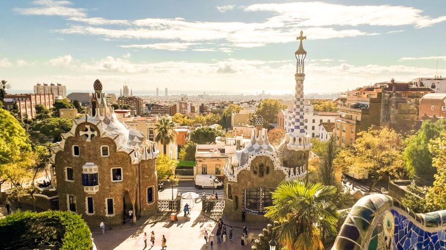 Barcelona: Park Güell & La Sagrada Familia Tickets and Tour - Is $140 a fair price?
