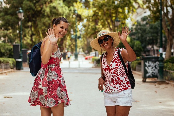 Barcelona Private Food Tour With Locals: 6 or 10 Tastings - Eixample: several stops and a change of pace