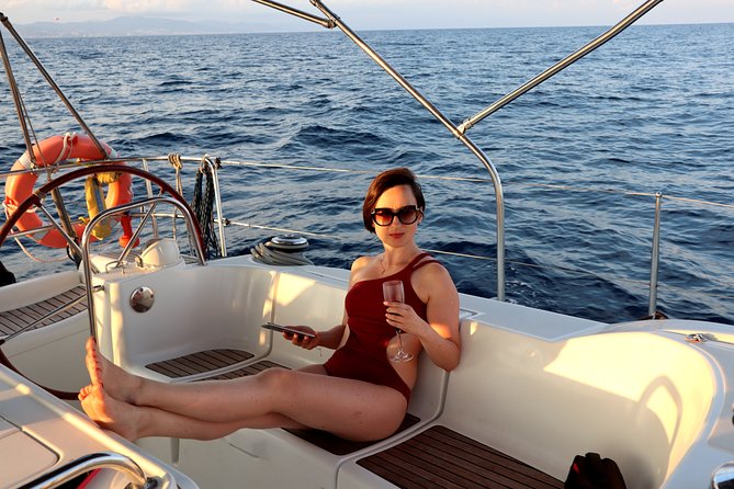 Barcelona Private Sailing Tour with Drinks for Family and Friends - Sunset, morning, or a relaxed travel-day activity