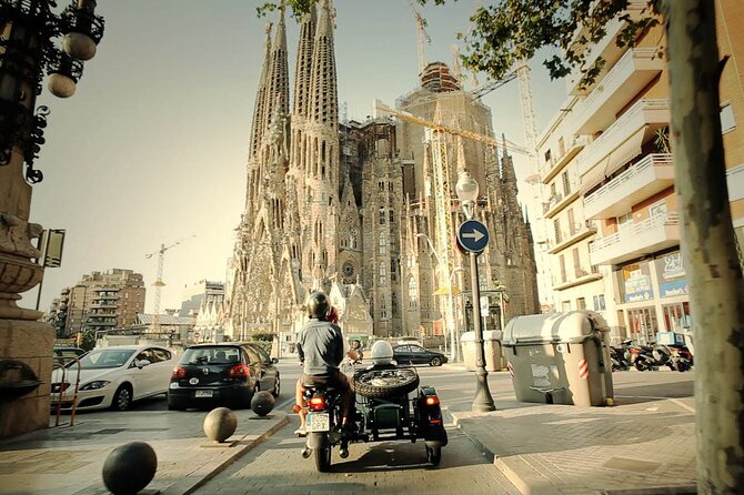 Barcelona Private Tour by Sidecar Motorcycle - Montjuïc, Plaza de España, and the Olympic sites