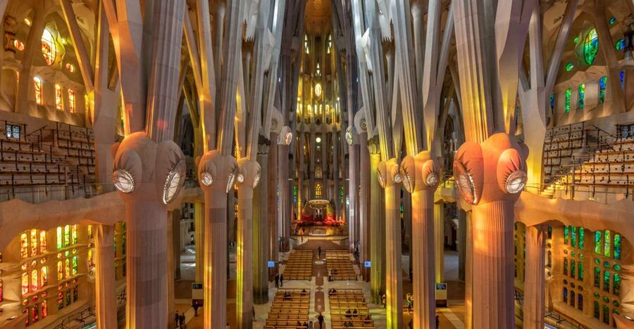Barcelona: Sagrada Familia Entry Ticket with Audio Guide - Key points to know before booking