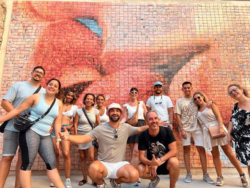 Barcelona: Sagrada Familia, Modernism, and Old Town Tour - FAQ