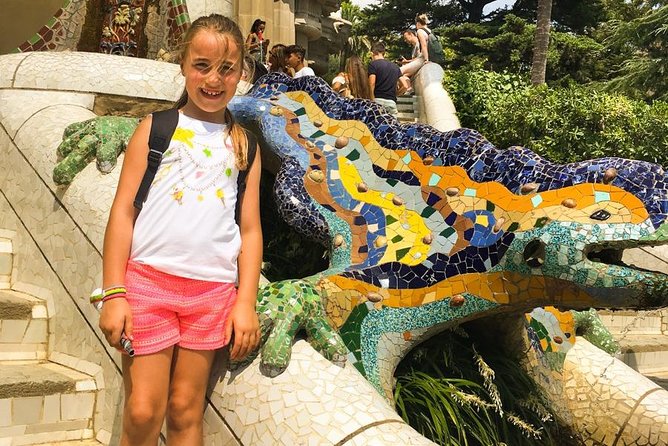 Barcelona: Sagrada Familia, Park Guell & Tapas Private Tour - Why this Barcelona day works well
