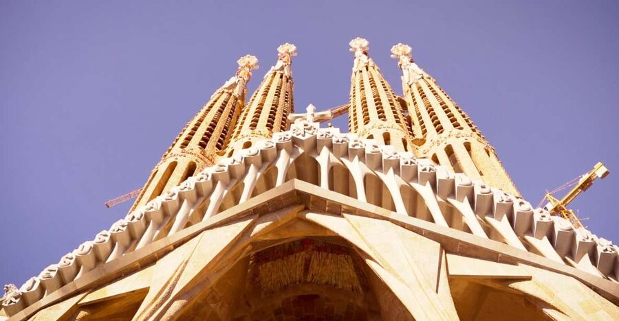 Barcelona: Sagrada Familia Skip-the-Line Guided Tour - Key points to know before you book