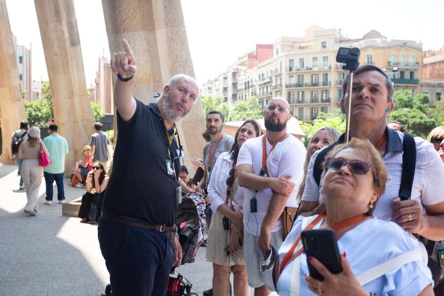 Barcelona: Sagrada Familia Skip-the-line Tour with Guide - Is $63 a fair price?