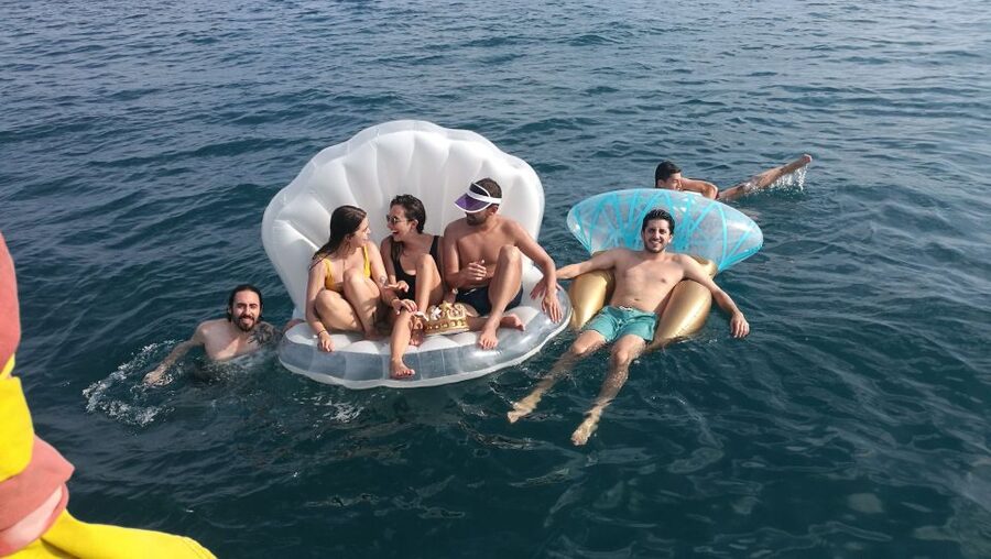 Barcelona: Sailing Trip with Drinks and Snacks - Who will enjoy this most