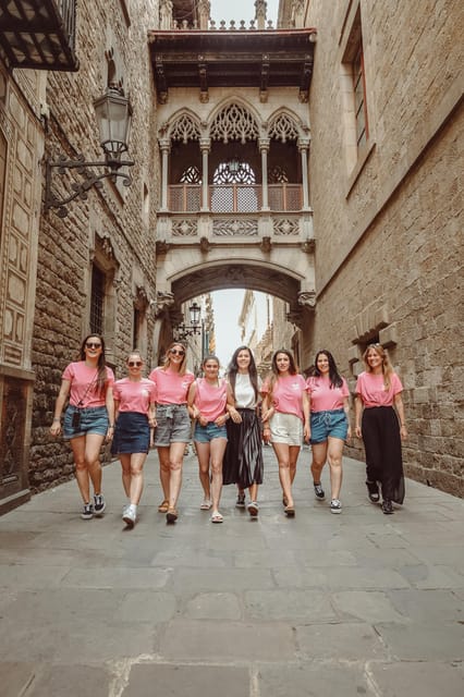 ✅ Barcelona: Sightseeing Professional Photoshoot Session - A practical time to schedule the session