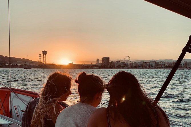 Barcelona Small Group Sailing with Snacks and Cava - Timing, weather, and what to bring