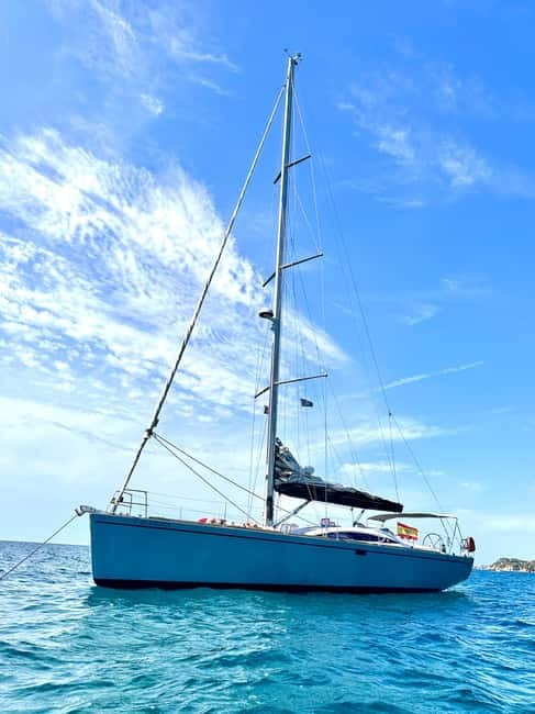 Barcelona: Sunset or Afternoon Yacht Cruise with Drinks - Practical advice before you book