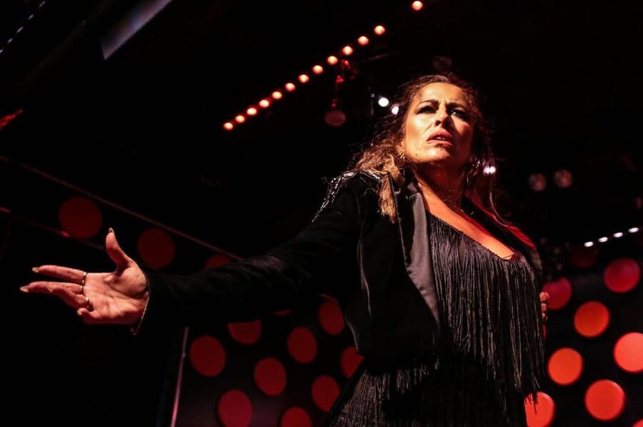 Barcelona: Tapas and Flamenco Experience - Flamenco first, tapas later