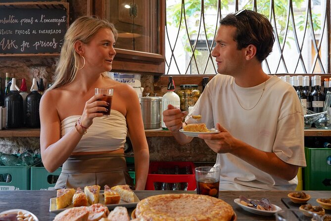 Barcelona Tapas and Wine Experience Small-Group Walking Tour - Starting at Plaça Sant Jaume in the old city