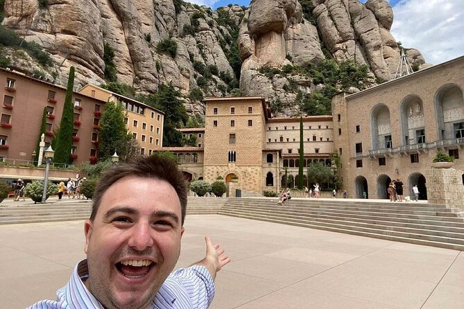 Barcelona to Montserrat Monastery: Tour, Transfers & Basilica - Why Montserrat makes a worthwhile escape from Barcelona
