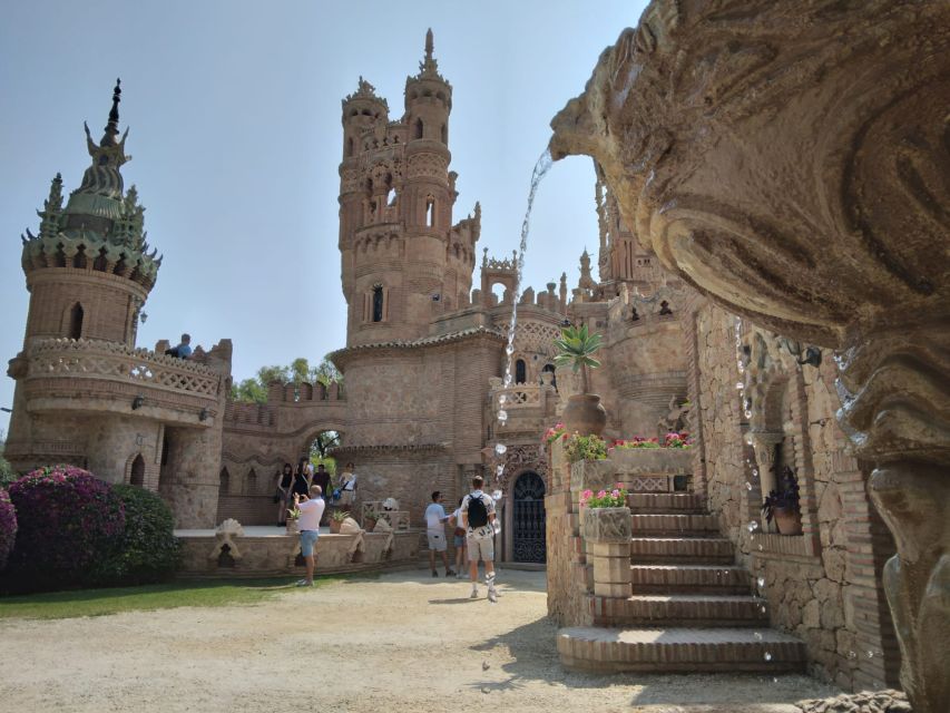 Benalmadena: Colomares Castle Tour with Entry Ticket - The Costa del Sol views