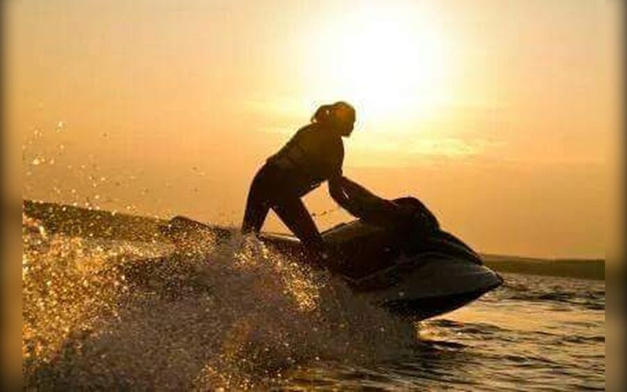 Benidorm: Jet Ski Tour with Instructor - Thirty minutes or one hour on the jet ski