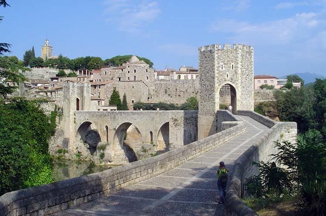 Besalu & 3 Medieval Towns Small Group Tour with Hotel Pick-Up - Santa Pau and the Garrotxa setting