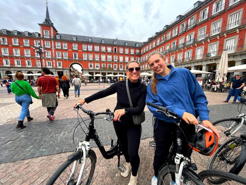 Best of Madrid: 3-Hour Guided Bike Tour in Small Groups - Why a bike is a good way to meet Madrid