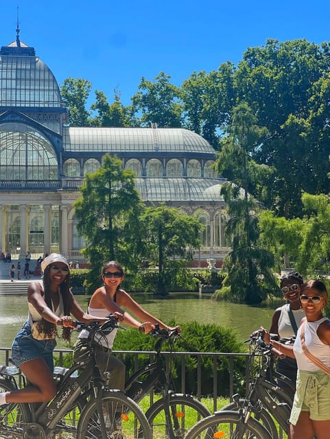 Best of Madrid: 3-Hour Guided Bike Tour in Small Groups - What the guides add to the ride