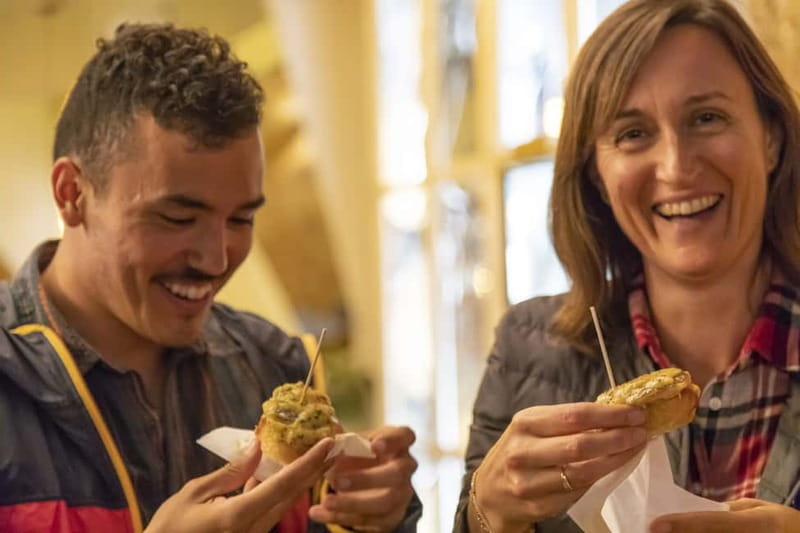 Bilbao: Basque Food Tour with Guide - Inside the pintxos bars