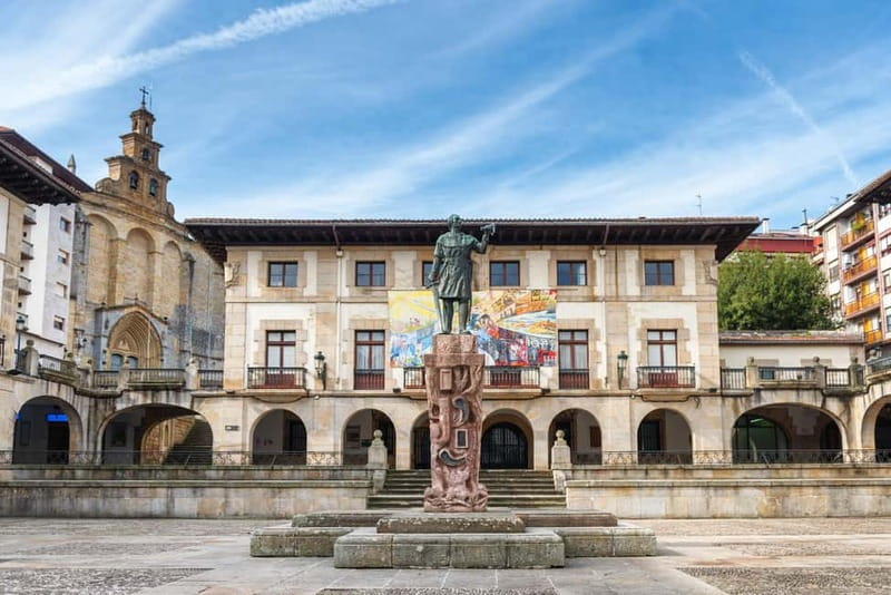 Bilbao: Gaztelugatxe, Bermeo, Mundaka, Gernika, & Wine Tour - What the 10-hour schedule feels like
