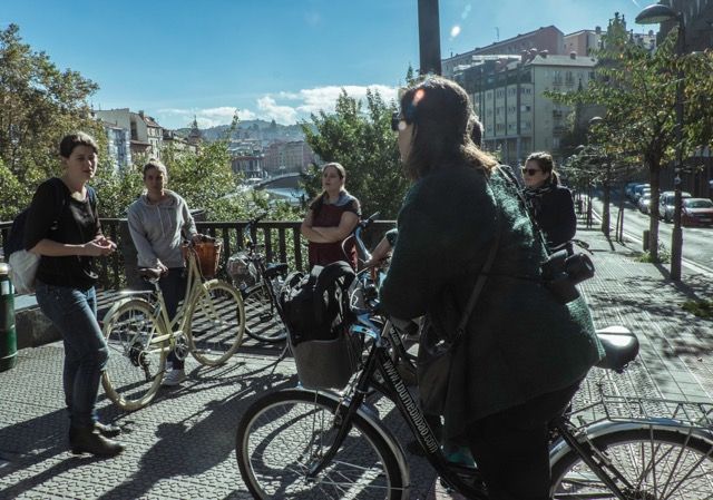 Bilbao: Guided Highlights Small Group or Private E-Bike Tour - Along the Nervión River to the Zubizuri Bridge