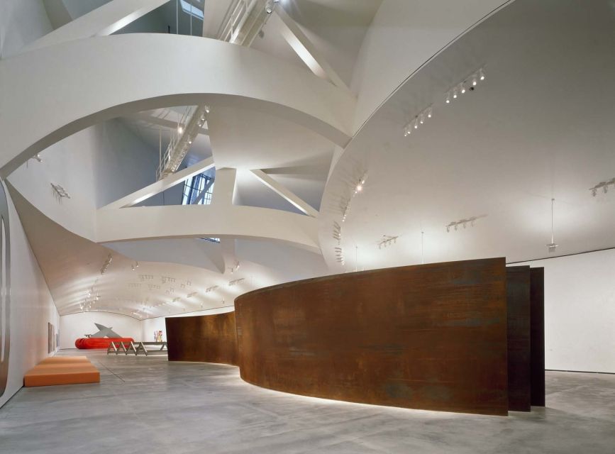 Bilbao: Private & Exclusive Guggenheim Museum Guided Tour - What the Private Format Really Adds