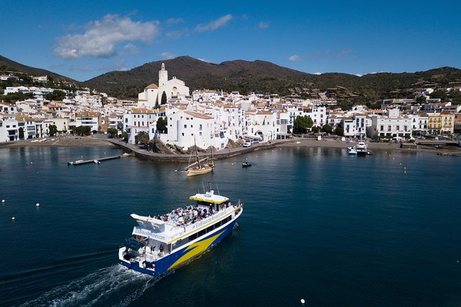 Boat Trip to Cadaqués from Roses with STOP 1:30h/2H/ in Cadaqués - Why the sea route is the right way to reach Cadaqués